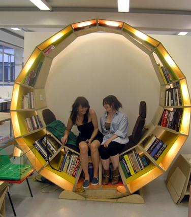 “Circle Library” Chair